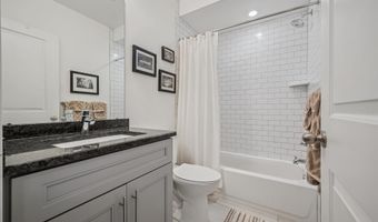 446 KINGSLEY St, Philadelphia, PA 19128