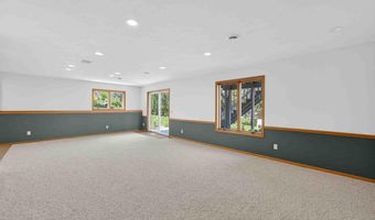 5574 Bantry Ln, Fitchburg, WI 53711