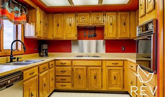 8 Mountain Dr, Cody, WY 82414