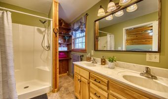 250 Briar Point Rd, Allardt, TN 38504