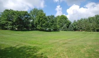66 Minuteman Cir, Allentown, NJ 08501