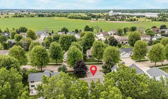 1424 E KEYSTONE Ln, Appleton, WI 54913