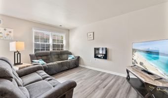 4 DEERFIELD Ct, Bordentown, NJ 08505