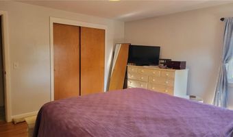 15 Anita Rd, Johnston, RI 02919