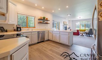 2307 Cougar Ave, Cody, WY 82414