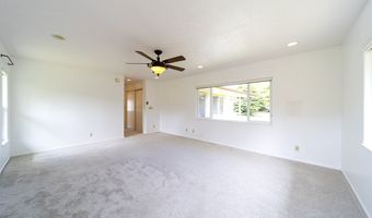 955 KUKUAU St, Hilo, HI 96720