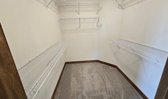 1309 18th St NE, Austin, MN 55912
