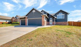 5240 E Ashton Ct, Bel Aire, KS 67220