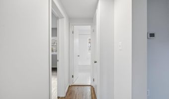 1744 N RHODES St 310, Arlington, VA 22201