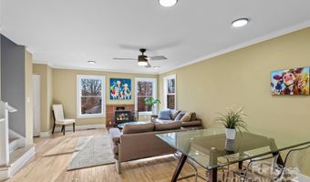 5 Elmore St, Asheville, NC 28804