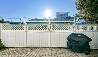 100 CEDAR St, Lewes, DE 19958