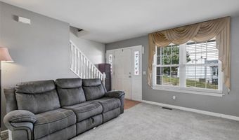 3289 Five Oaks Dr, Arnold, MO 63010
