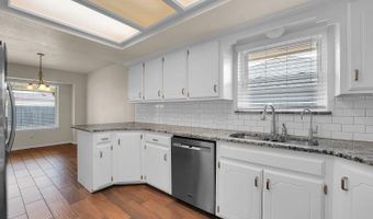 1105 Ruth Rd, Altus, OK 73521