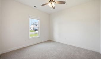 823 Mulligan Dr, Ayden, NC 28513
