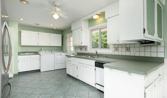 6272 Earhart Rd, Ann Arbor, MI 48105