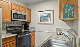 140 UWAPO Rd 39-103, Kihei, HI 96753
