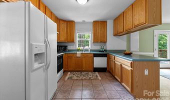 1 Pickwick Rd, Asheville, NC 28803