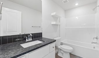 5 Hebrides Ln, Bella Vista, AR 72715