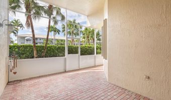 248 Palm Cir, Atlantis, FL 33462