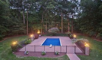 680 Fletcher Rd, North Kingstown, RI 02852