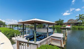 6510 SEABIRD Way, Apollo Beach, FL 33572