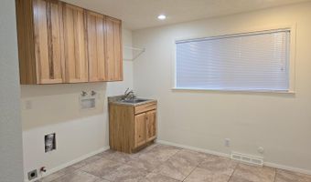 3208 Texas St NE, Albuquerque, NM 87110