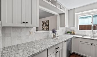 227 Center Ave, Aptos, CA 95003