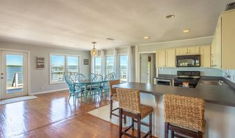 1678 Alligator Dr, Alligator Point, FL 32346