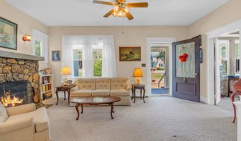 48 Valley Dr, Atlantic Highlands, NJ 07716