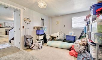 11 E Boesch Dr, Alexandria, KY 41001