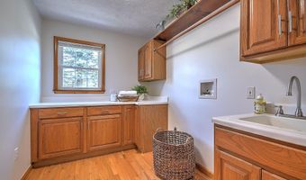 18137 Old Jonesboro Rd, Abingdon, VA 24211