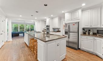 2986 Mornington Dr NW, Atlanta, GA 30327
