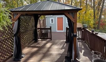 11 Woodside Ave, Cumberland, RI 02864