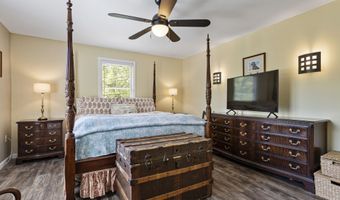 15 Kelso Dr, Bow, NH 03304