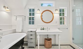 202 Mansfield Ave, Darien, CT 06820
