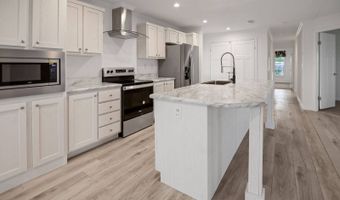 920 S Katie Ave, Avon Park, FL 33825