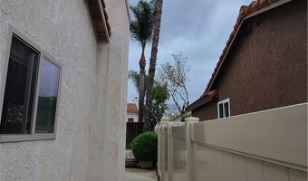 4921 Lake Park Ct, Fallbrook, CA 92028