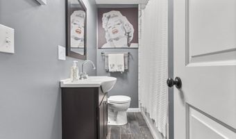 74 Benz St, Ansonia, CT 06401