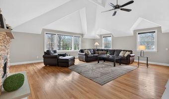 3 Seten Cir, Andover, MA 01810