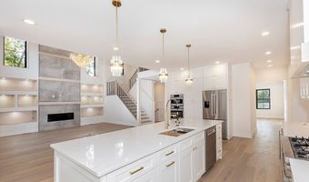 29549 N Hilltop Rd, Orange, OH 44022