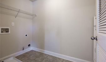 66 Lanier Rdg, Acworth, GA 30101