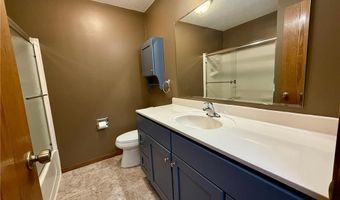 1810 Lakewood Ave, Albert Lea, MN 56007