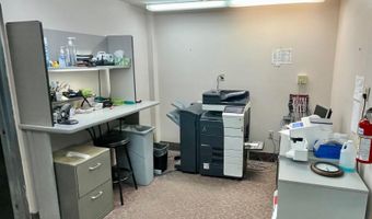 108 110 N Main St, Austin, MN 55912