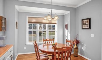 200 Scottsdale Dr, Advance, NC 27006