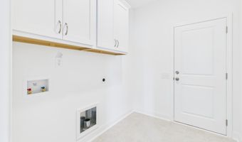 637 Watauga Ln, Aberdeen, NC 28315