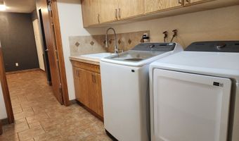 26383 S MERIDIAN Rd, Aurora, OR 97002