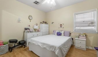 96 W 18TH St, Bayonne, NJ 07002