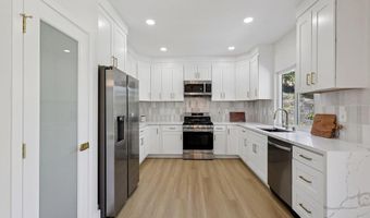 5471 Papagallo Dr, Oceanside, CA 92057