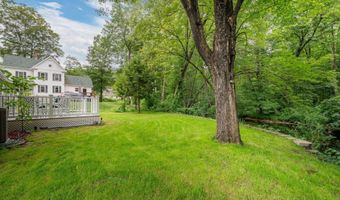 5 Bond St, Brookline, NH 03033