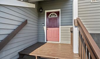 7821 Charlotte Cir, Anchorage, AK 99502